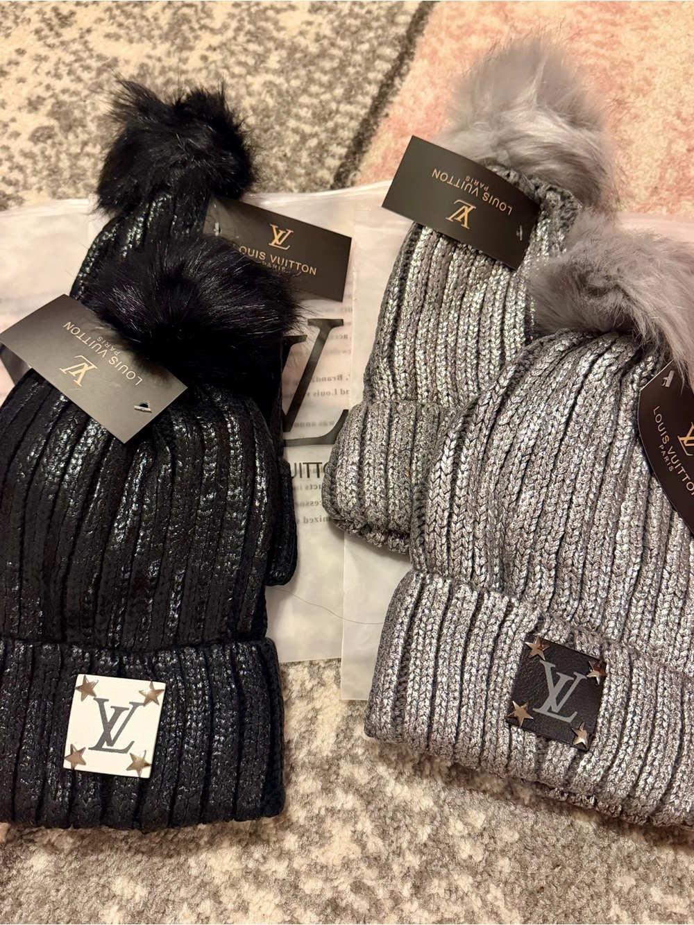 Louis Vuitton Metallic Rib-Knit Pom Beanie - Black & Gray